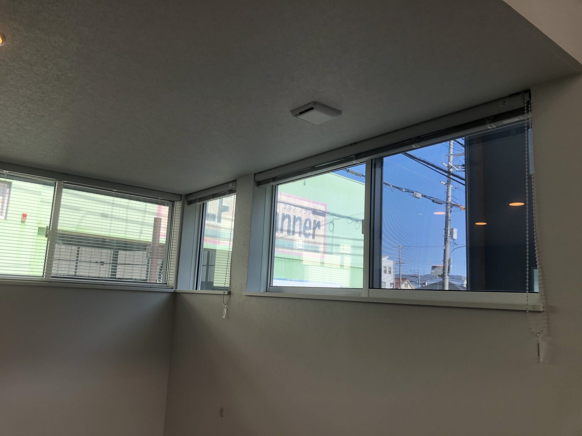 施工実績：目隠しミラーフィルムの施工