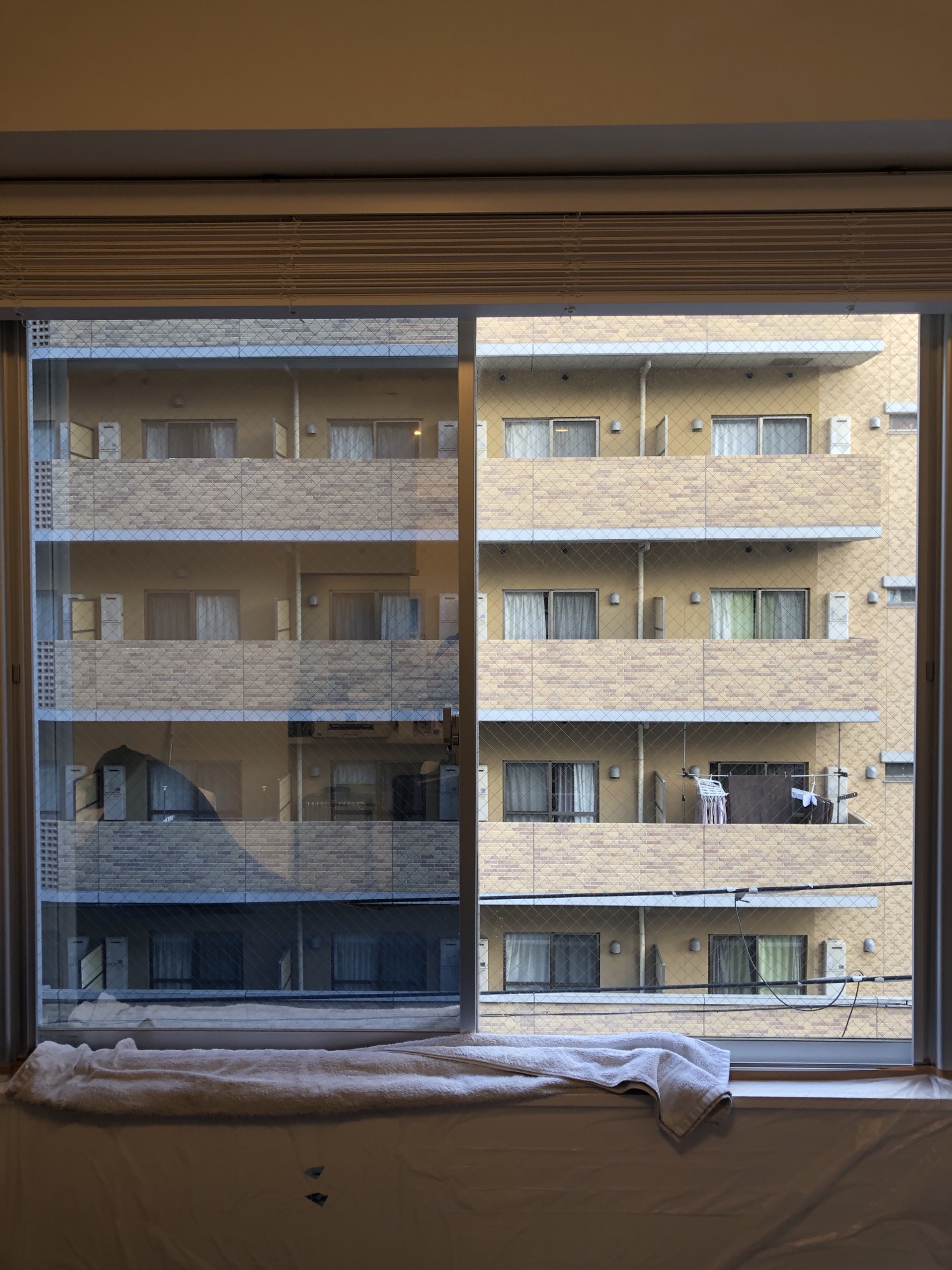 【施工実績】大阪市西区｜マンション｜しっかりと遮光|  3M  シルバー18｜熱割れ計算で安心| 2025年11月